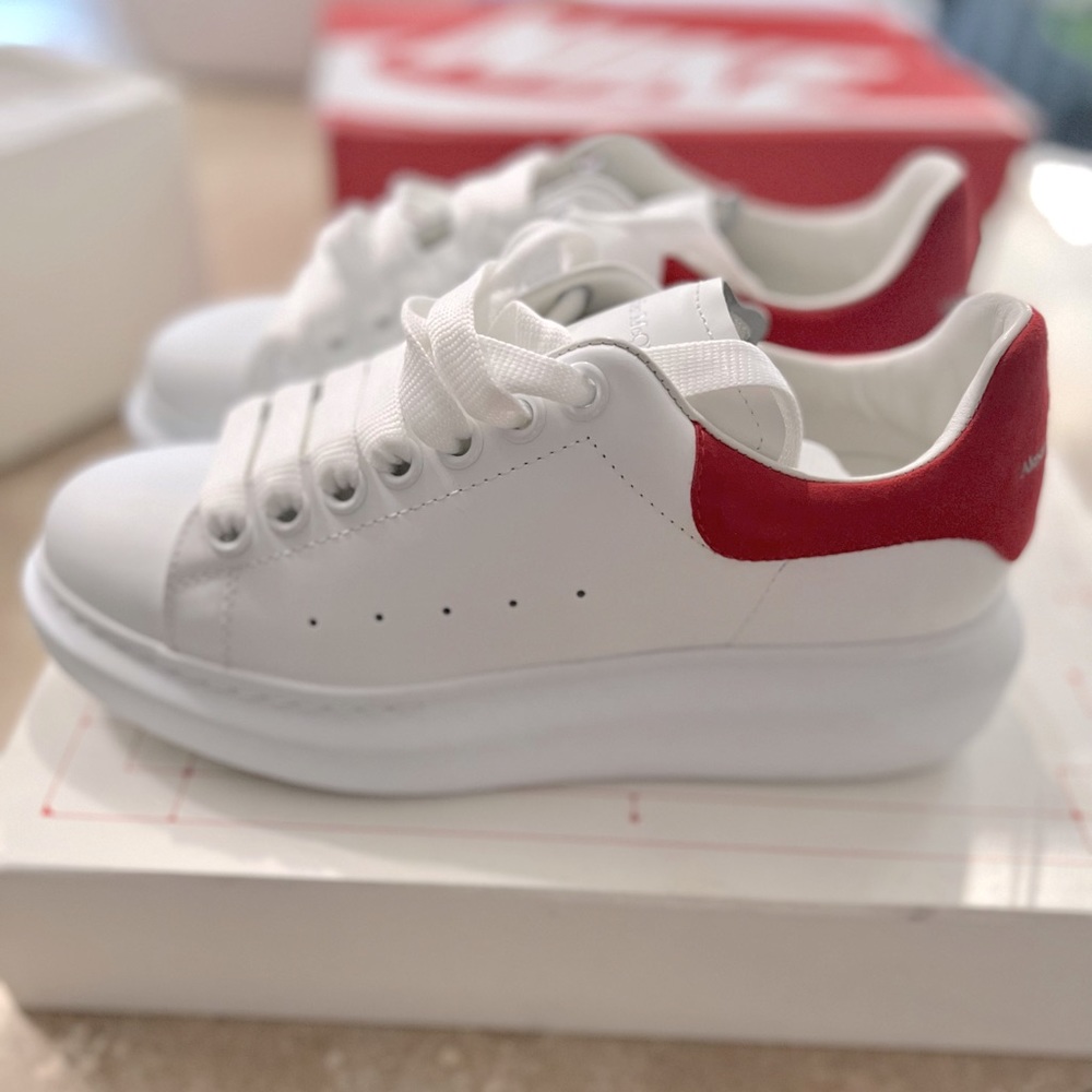 Alexander McQueen Larry Sneaker white/red